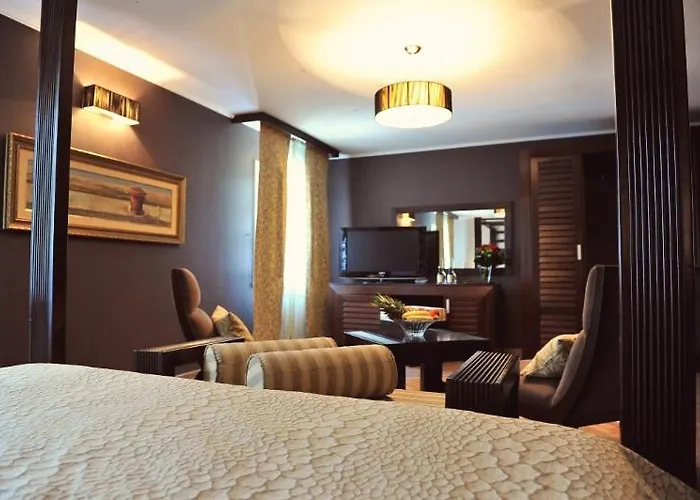 Hotel Per Astra