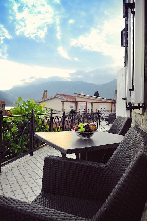 Per Astra 4*